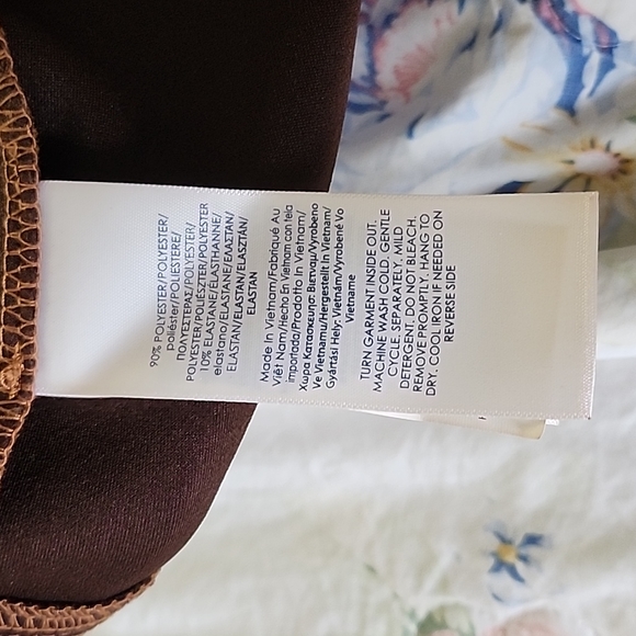 Chocolate color Aline mini skirt - Picture 5 of 5